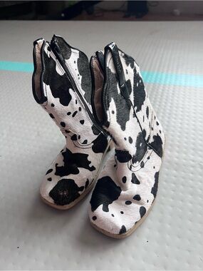 Kids Cow Print Western Boots - Black & White